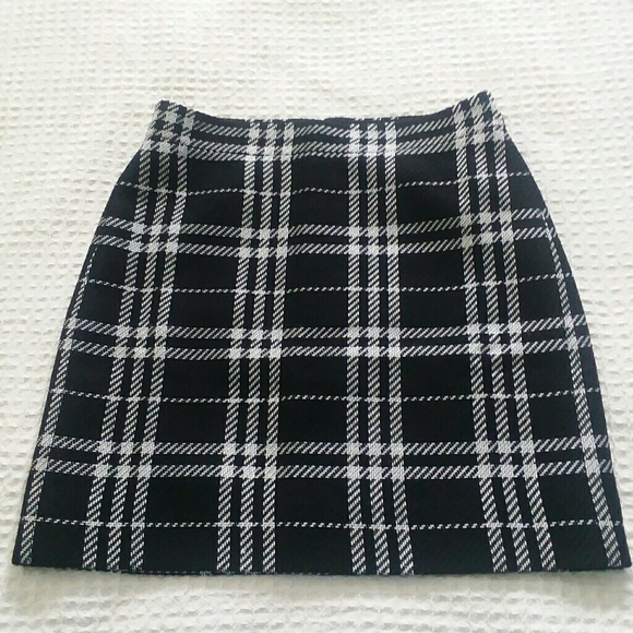 J. Crew Dresses & Skirts - J. Crew plaid skirt